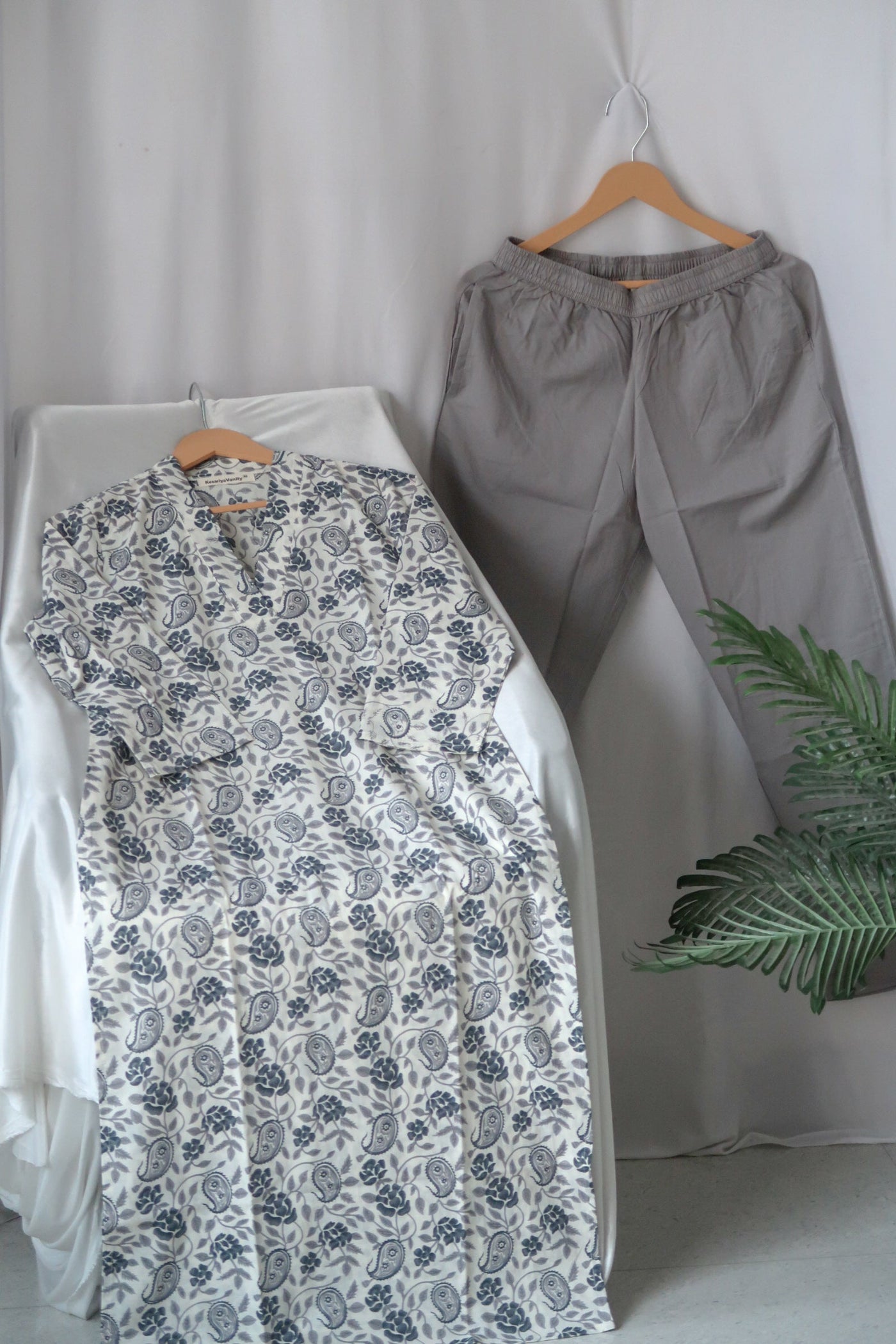 Vintage Flex Suit Set - Raahat5.0